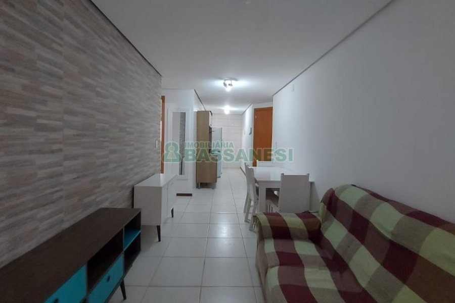 Apto Mobiliado com 49m², 2 dormitórios, 1 vaga, no bairro Desvio Rizzo em Caxias do Sul para Alugar ou Comprar