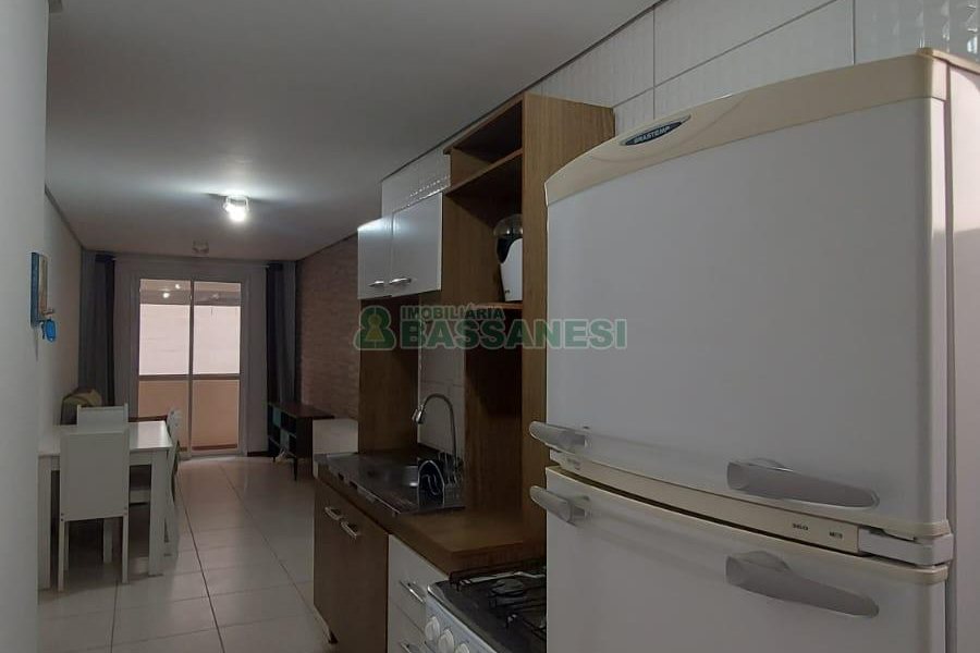 Apto Mobiliado com 49m², 2 dormitórios, 1 vaga, no bairro Desvio Rizzo em Caxias do Sul para Alugar ou Comprar