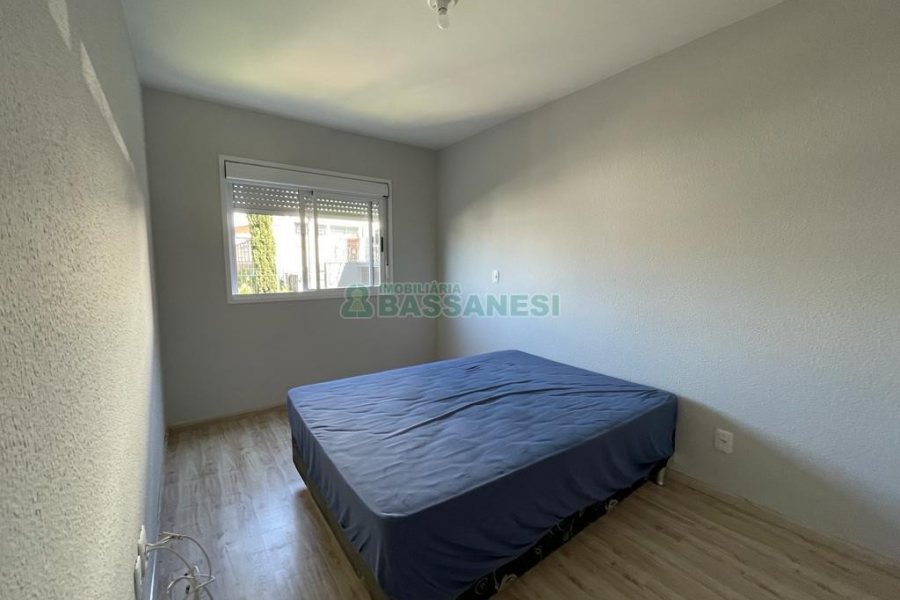 Apartamento com 48m², 2 dormitórios, 1 vaga, no bairro São Vitor em Caxias do Sul para Comprar