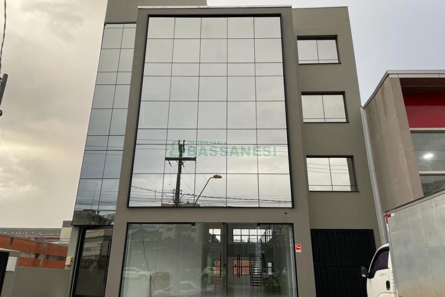 Sala com 144m², no bairro Sagrada Família em Caxias do Sul para Alugar