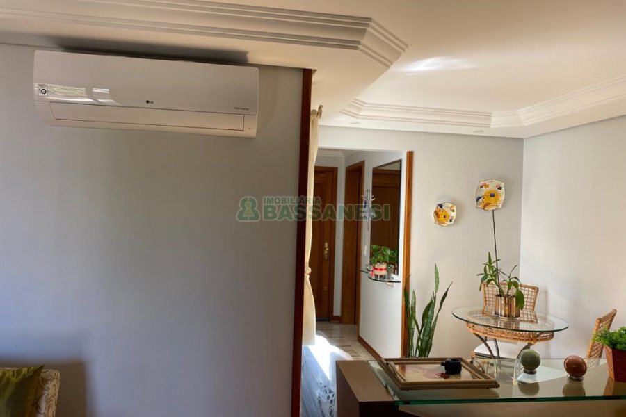 Apartamento com 140m², 3 dormitórios, 1 vaga, no bairro Centro em Caxias do Sul para Comprar