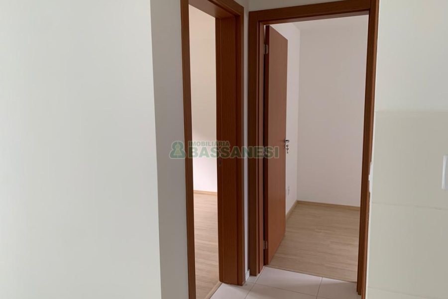 Apartamento com 51m², 2 dormitórios, 1 vaga, no bairro São Luiz em Caxias do Sul para Comprar