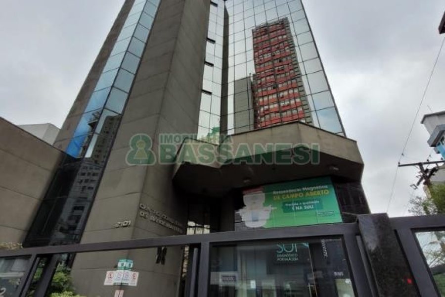 Sala com 48m², no bairro São Pelegrino em Caxias do Sul para Alugar