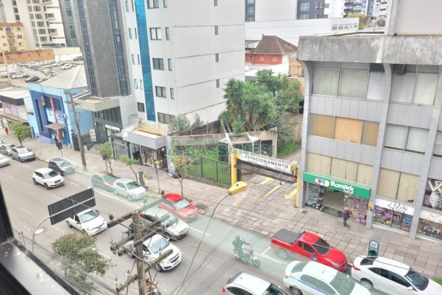 Sala com 48m², no bairro São Pelegrino em Caxias do Sul para Alugar