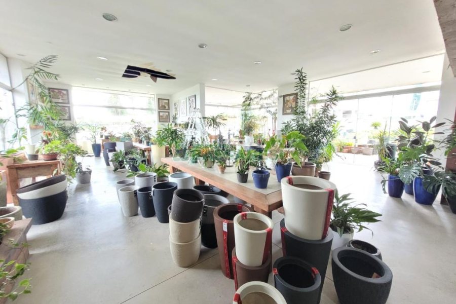 Loja com 360m², no bairro Sanvitto em Caxias do Sul para Alugar