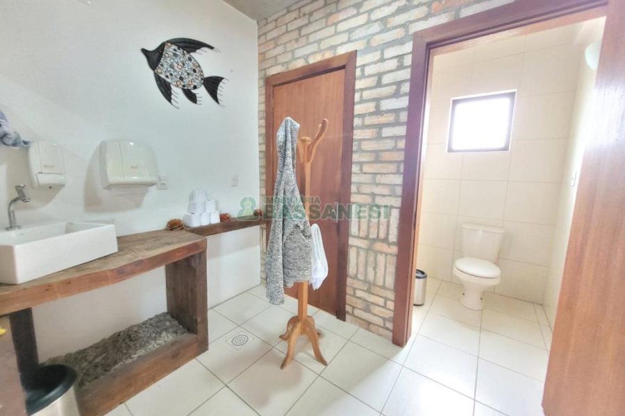 Loja com 360m², no bairro Sanvitto em Caxias do Sul para Alugar