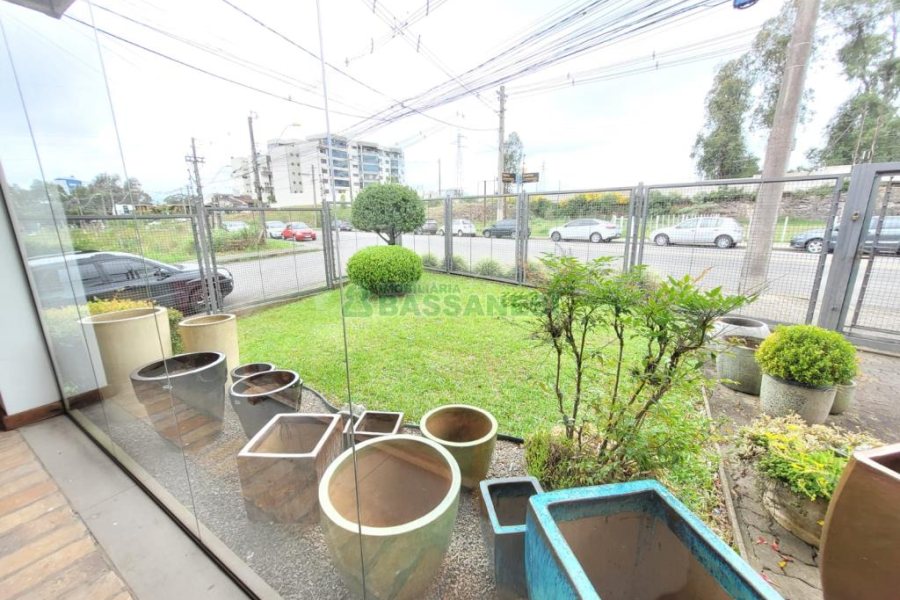 Loja com 360m², no bairro Sanvitto em Caxias do Sul para Alugar