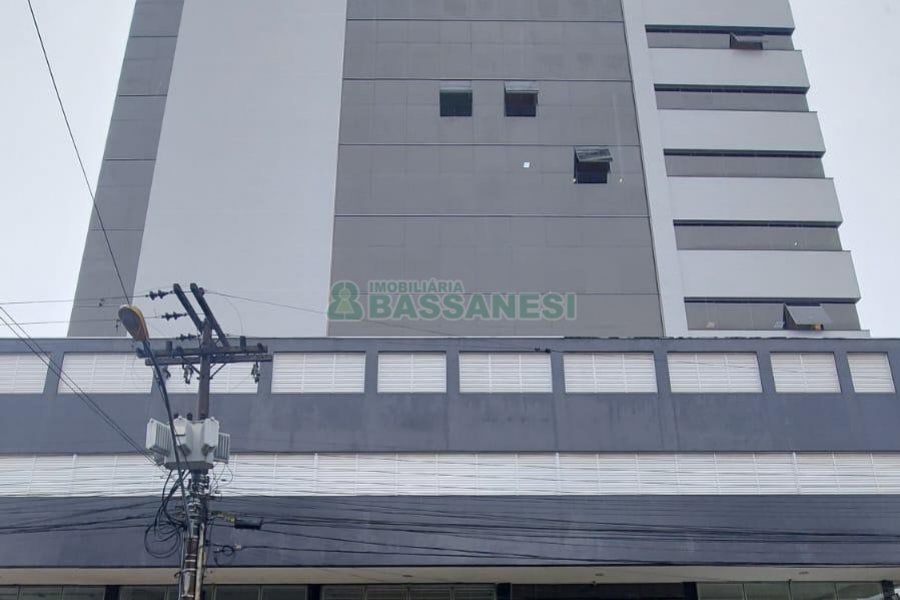 Sala com 51m², 1 vaga, no bairro Pio X em Caxias do Sul para Alugar
