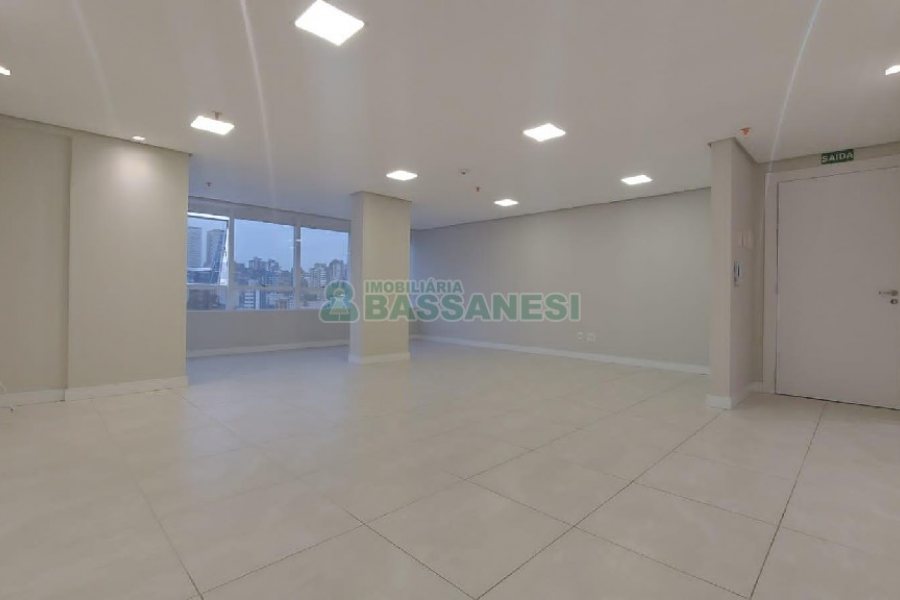Sala com 51m², 1 vaga, no bairro Pio X em Caxias do Sul para Alugar