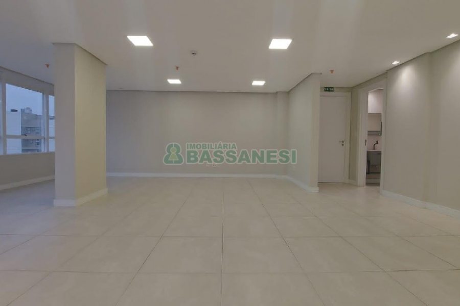 Sala com 51m², 1 vaga, no bairro Pio X em Caxias do Sul para Alugar