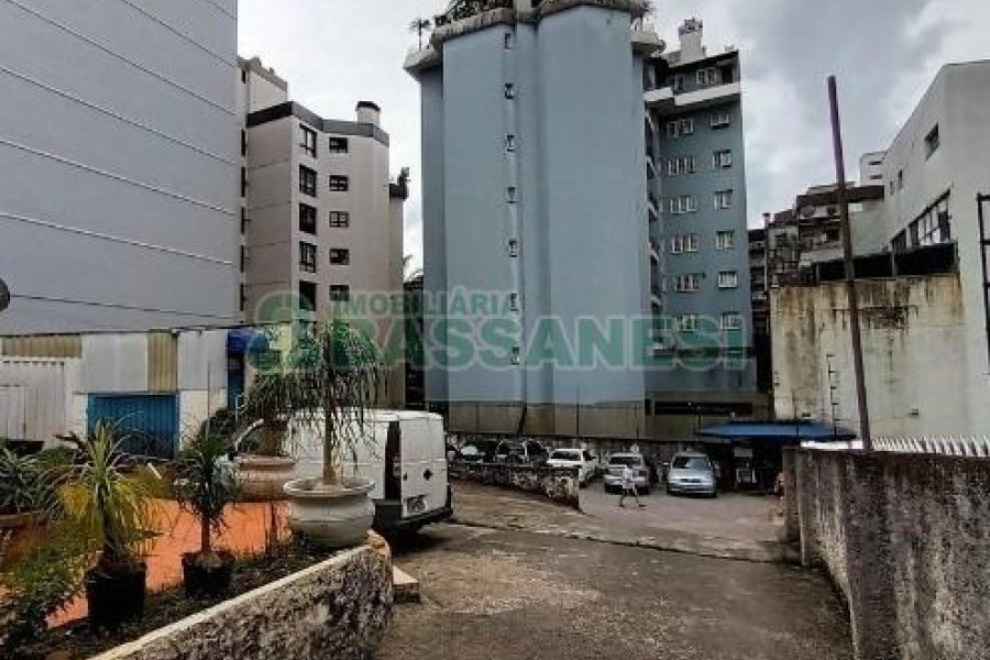Loja com 300m², no bairro Centro em Caxias do Sul para Alugar