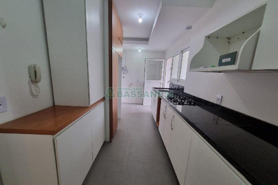 Apartamento com 140m², 3 dormitórios, 2 vagas, no bairro Villagio Iguatemi em Caxias do Sul para Alugar