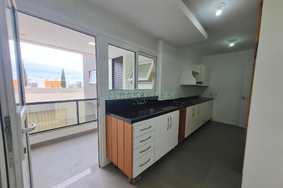 Apartamento com 140m², 3 dormitórios, 2 vagas, no bairro Villagio Iguatemi em Caxias do Sul para Alugar