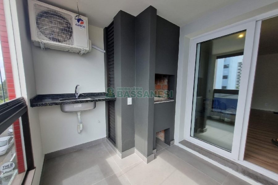 Apartamento com 140m², 3 dormitórios, 2 vagas, no bairro Villagio Iguatemi em Caxias do Sul para Alugar