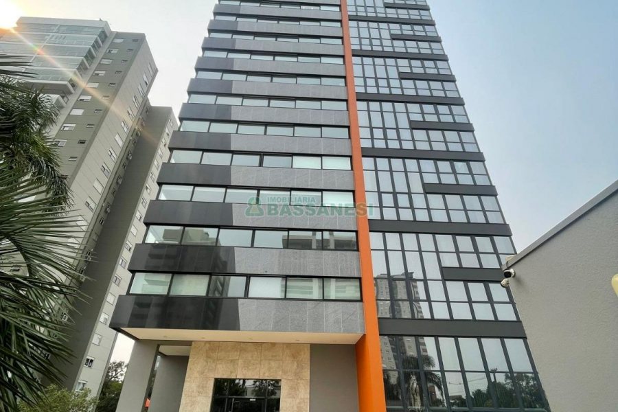 Apto/Cobertura com 197m², 3 dormitórios, 4 vagas, no bairro Universitário em Caxias do Sul para Comprar