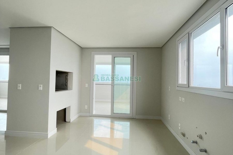 Apto/Cobertura com 197m², 3 dormitórios, 4 vagas, no bairro Universitário em Caxias do Sul para Comprar