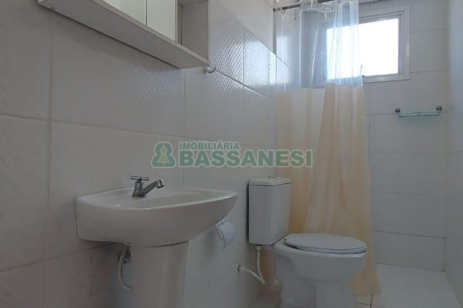 Apartamento com 44m², 2 dormitórios, 1 vaga, no bairro Desvio Rizzo em Caxias do Sul para Comprar