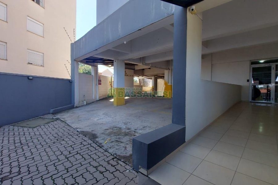 Apartamento com 44m², 2 dormitórios, 1 vaga, no bairro Desvio Rizzo em Caxias do Sul para Comprar