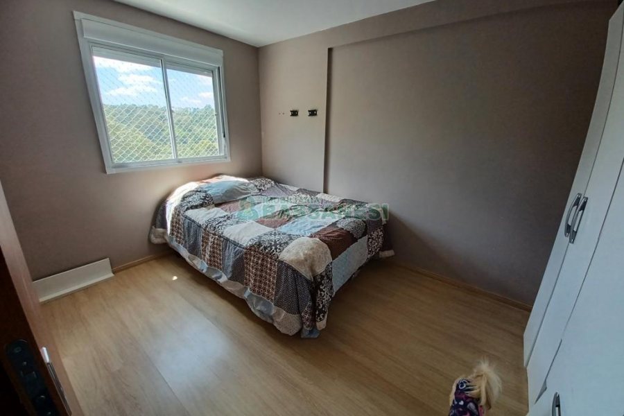 Apartamento com 39m², 2 dormitórios, 1 vaga, no bairro Petrópolis em Caxias do Sul para Comprar