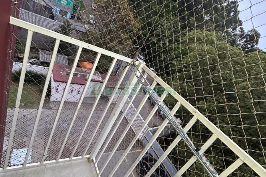 Apartamento com 39m², 2 dormitórios, 1 vaga, no bairro Petrópolis em Caxias do Sul para Comprar