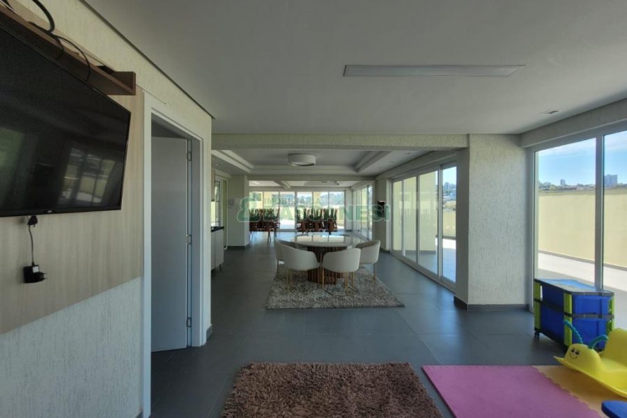 Apartamento com 75m², 2 dormitórios, 1 vaga, no bairro São Leopoldo em Caxias do Sul para Alugar