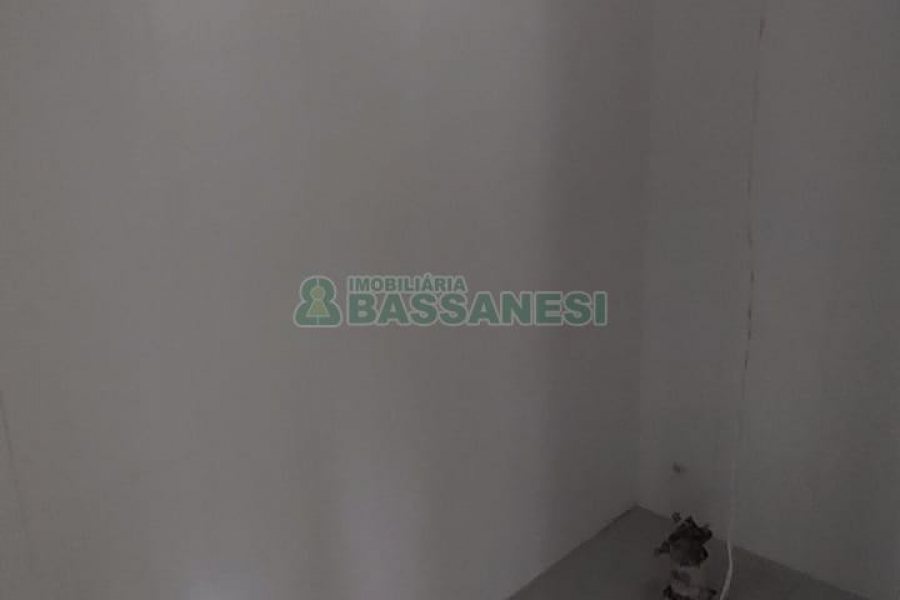 Loja com 120m², no bairro Marechal Floriano em Caxias do Sul para Alugar