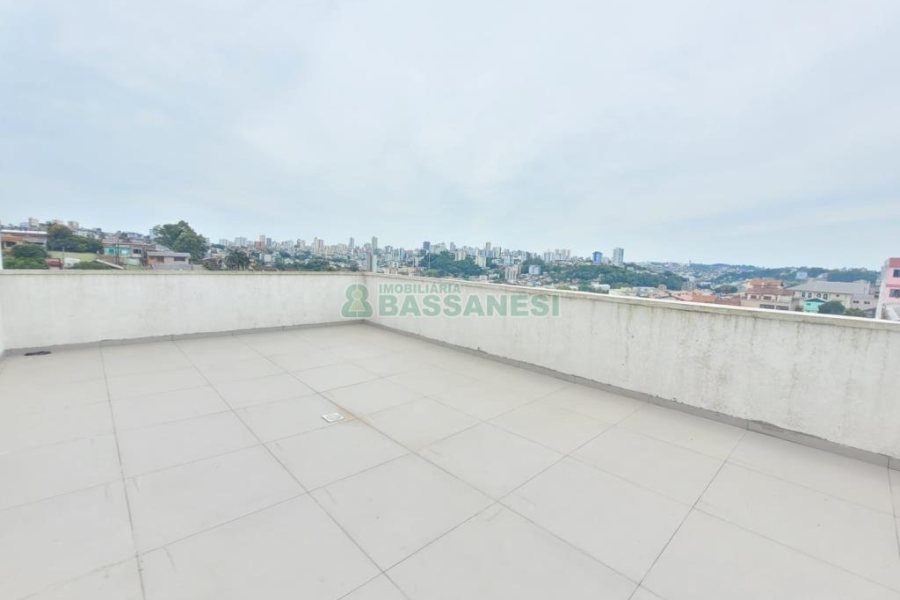 Apartamento com 114m², 2 dormitórios, no bairro Kayser em Caxias do Sul para Comprar