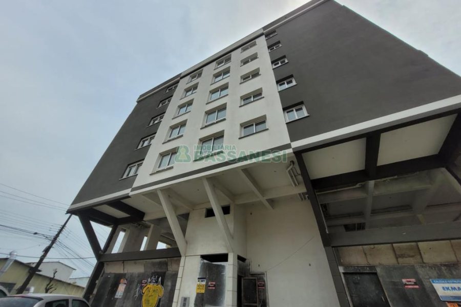 Apartamento com 109m², 2 dormitórios, no bairro Kayser em Caxias do Sul para Comprar