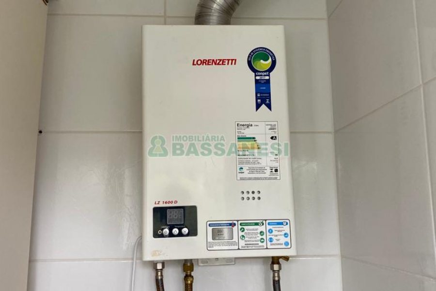 Apartamento com 70m², 2 dormitórios, 2 vagas, no bairro Sanvitto em Caxias do Sul para Comprar