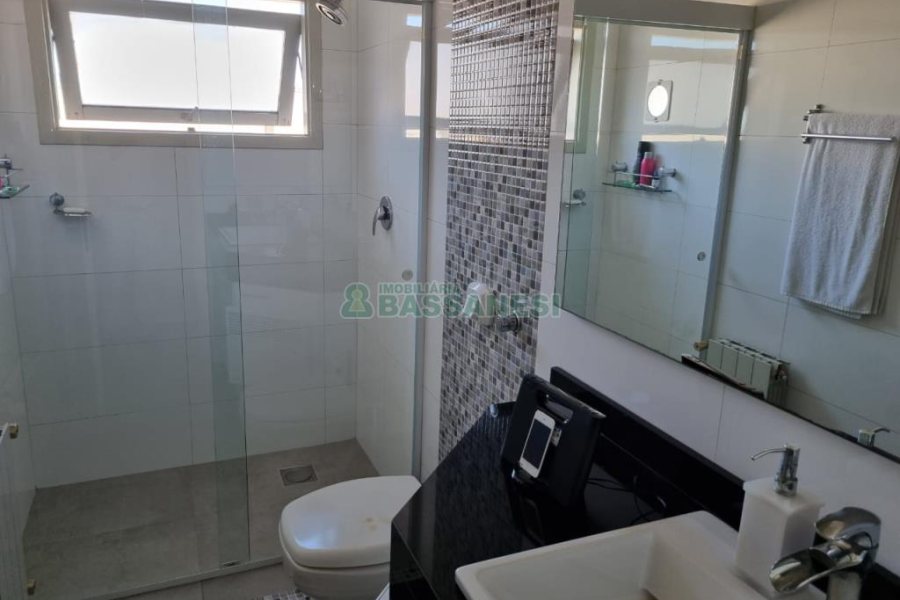 Apto/Cobertura com 182m², 4 dormitórios, 2 vagas, no bairro Lourdes em Caxias do Sul para Comprar