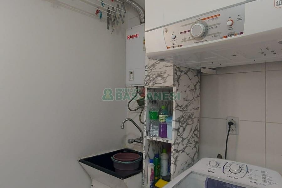 Apartamento com 62m², 2 dormitórios, 2 vagas, no bairro Colina Sorriso em Caxias do Sul para Comprar