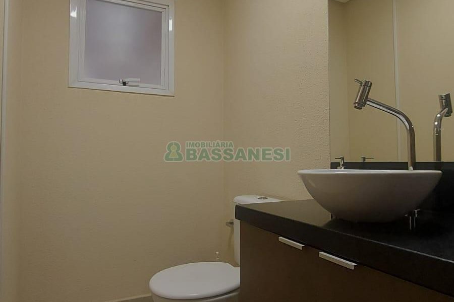 Apartamento com 62m², 2 dormitórios, 2 vagas, no bairro Colina Sorriso em Caxias do Sul para Comprar