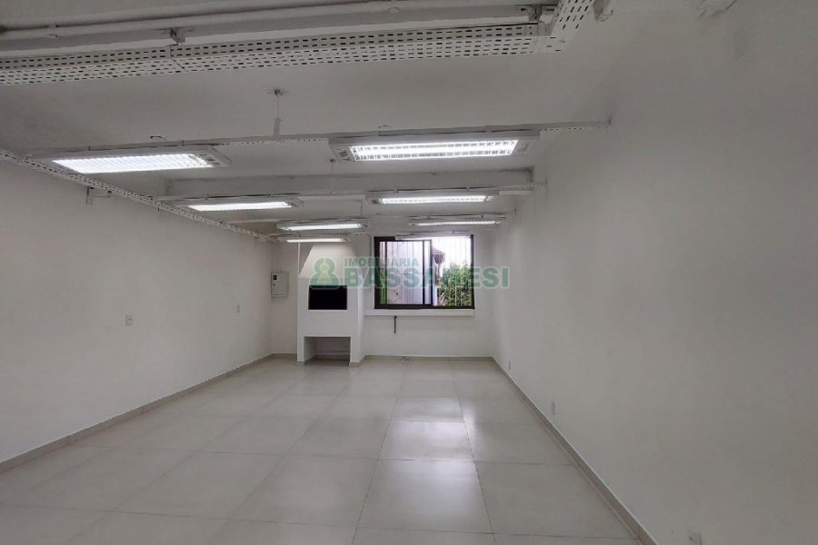 Loja com 100m², no bairro Forqueta em Caxias do Sul para Alugar