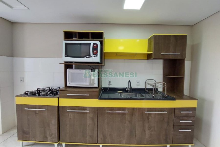 Apartamento com 92m², 2 dormitórios, 1 vaga, no bairro Jardelino Ramos em Caxias do Sul para Comprar
