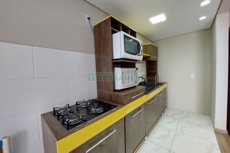 Apartamento com 92m², 2 dormitórios, 1 vaga, no bairro Jardelino Ramos em Caxias do Sul para Comprar