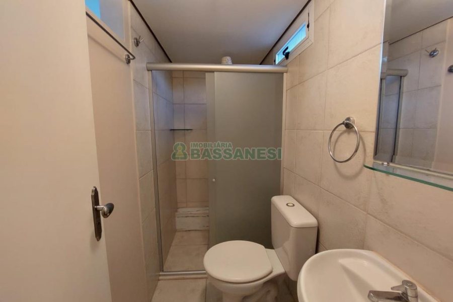 Casa com 140m², 2 dormitórios, no bairro São Pelegrino em Caxias do Sul para Alugar ou Comprar