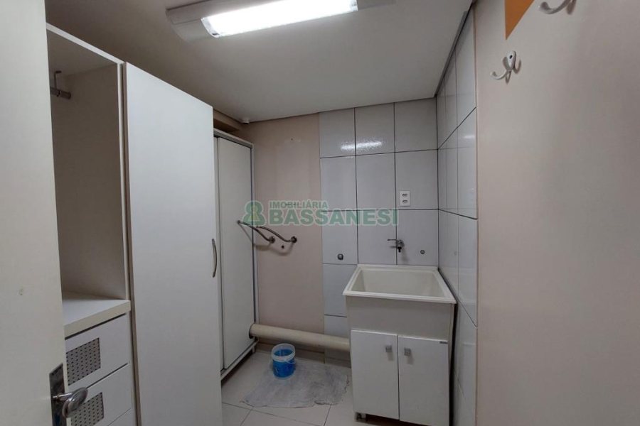 Casa com 140m², 2 dormitórios, no bairro São Pelegrino em Caxias do Sul para Alugar ou Comprar