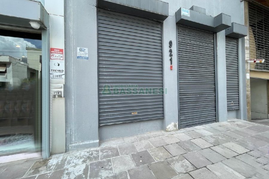 Loja com 120m², no bairro São Pelegrino em Caxias do Sul para Alugar