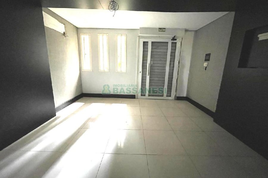 Loja com 120m², no bairro São Pelegrino em Caxias do Sul para Alugar