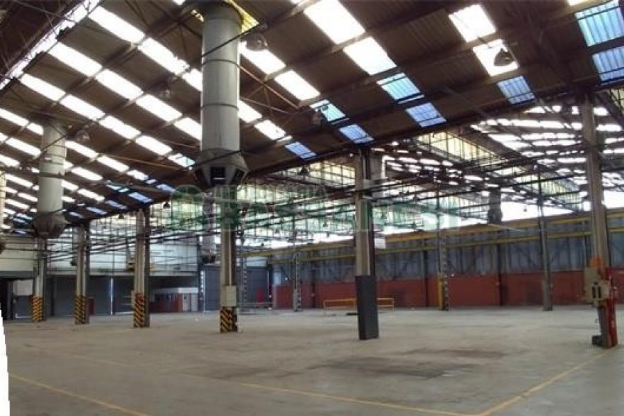 Pavilhão com 36373m², no bairro Planalto em Caxias do Sul para Alugar