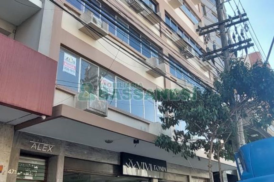 Sala com 62m², no bairro Centro em Caxias do Sul para Comprar