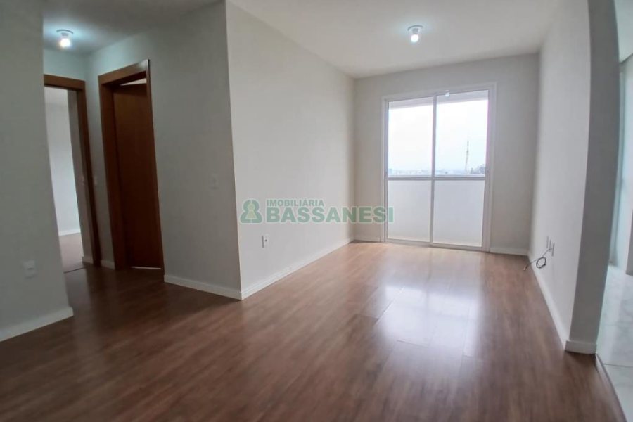 Apartamento com 65m², 2 dormitórios, 1 vaga, no bairro Jardelino Ramos em Caxias do Sul para Comprar