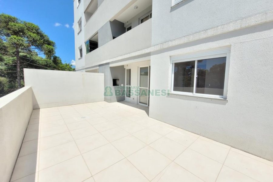 Apartamento com 81m², 2 dormitórios, 1 vaga, no bairro Jardelino Ramos em Caxias do Sul para Alugar ou Comprar