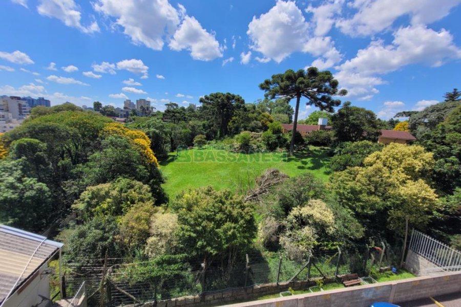 Apartamento com 81m², 2 dormitórios, 1 vaga, no bairro Jardelino Ramos em Caxias do Sul para Alugar ou Comprar