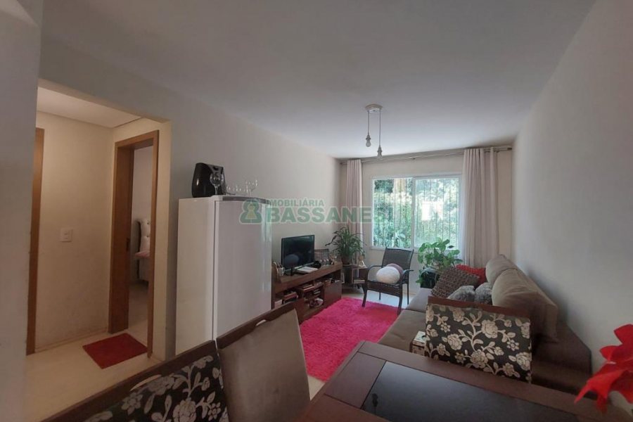 Apto Mobiliado com 52m², 2 dormitórios, 1 vaga, no bairro Presidente Vargas em Caxias do Sul para Comprar