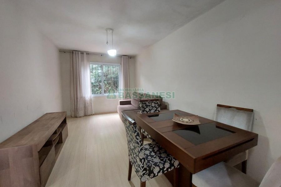 Apto Mobiliado com 52m², 2 dormitórios, 1 vaga, no bairro Presidente Vargas em Caxias do Sul para Comprar