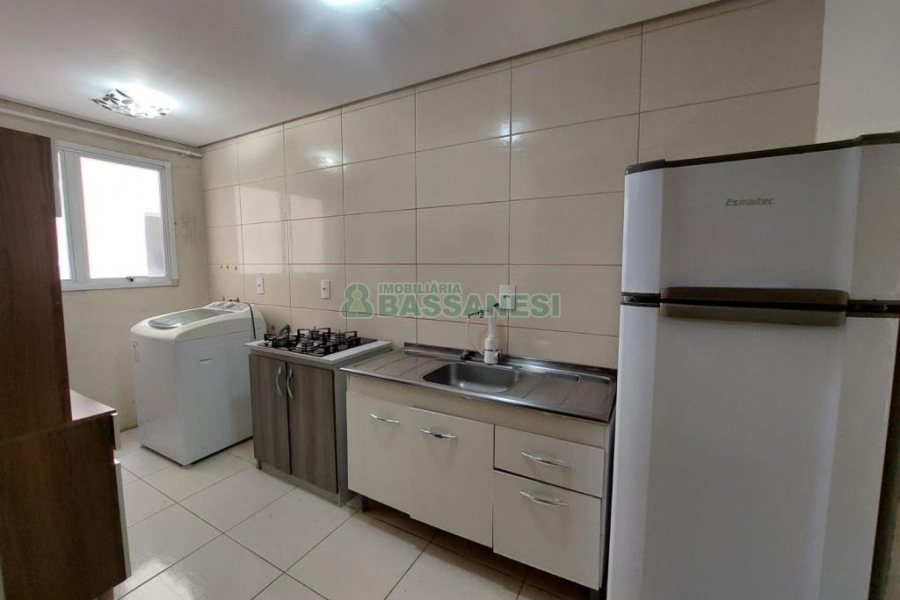 Apto Mobiliado com 52m², 2 dormitórios, 1 vaga, no bairro Presidente Vargas em Caxias do Sul para Comprar