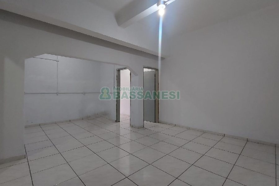 Apartamento com 43m², 1 dormitório, no bairro Centro em Caxias do Sul para Comprar