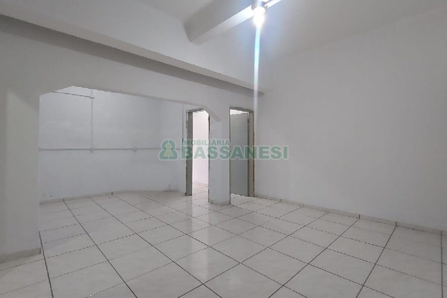 Apartamento com 43m², 1 dormitório, no bairro Centro em Caxias do Sul para Comprar