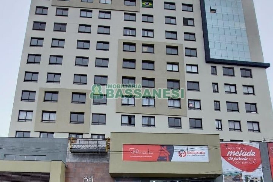 Apartamento com 71m², 2 dormitórios, 2 vagas, no bairro São Pelegrino em Caxias do Sul para Comprar